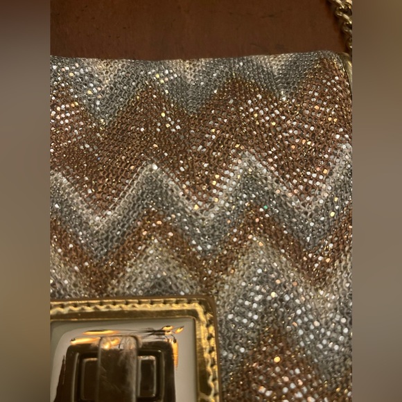 ALDO sparkly purses (2) one gold bag & one silver bag fantastic shape Circa 2009 - Picture 6 of 16